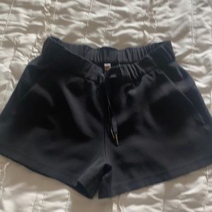 Lululemon black dressy shorts